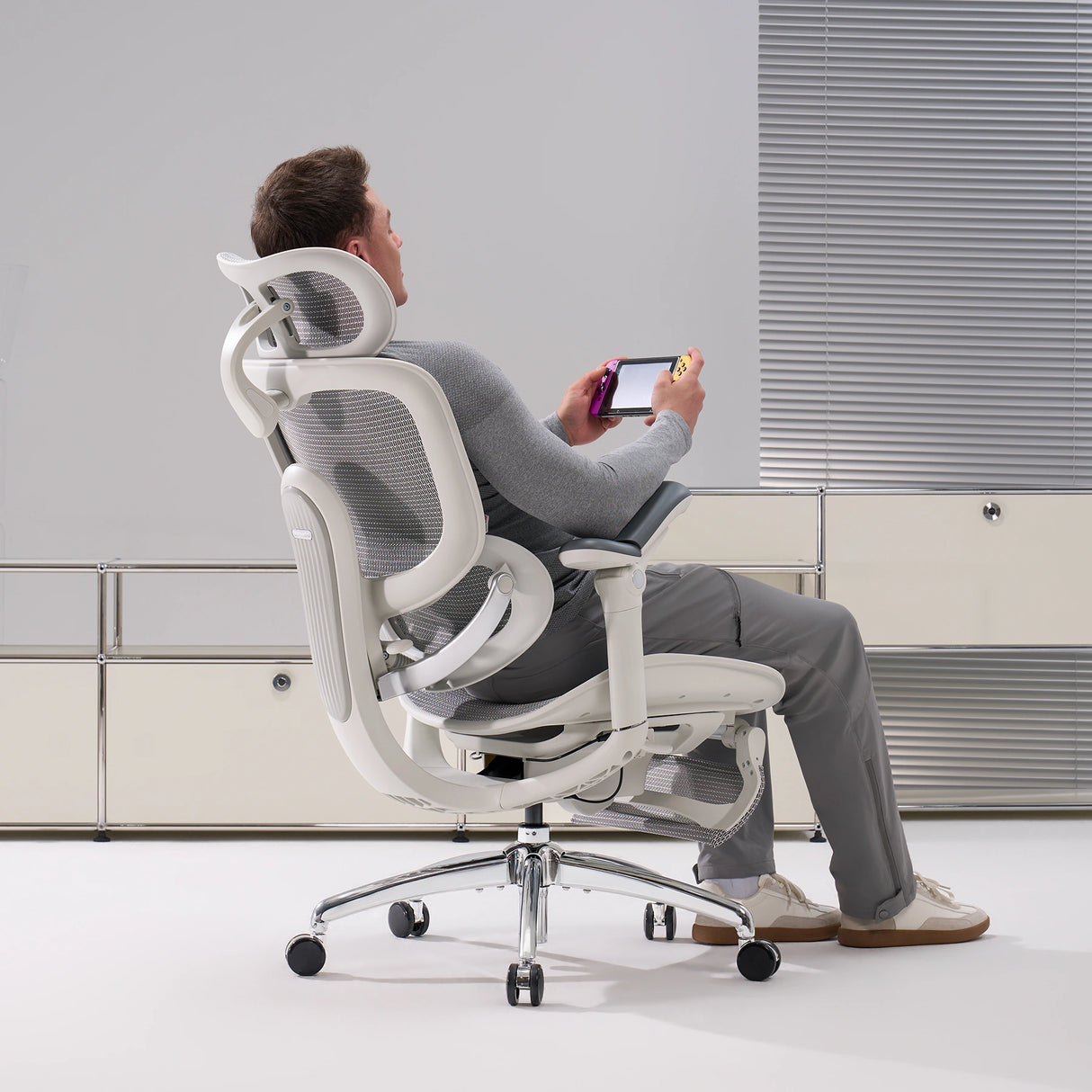 Doro C300 Pro V2 Full-Body Adaptive Ergonomic Chair