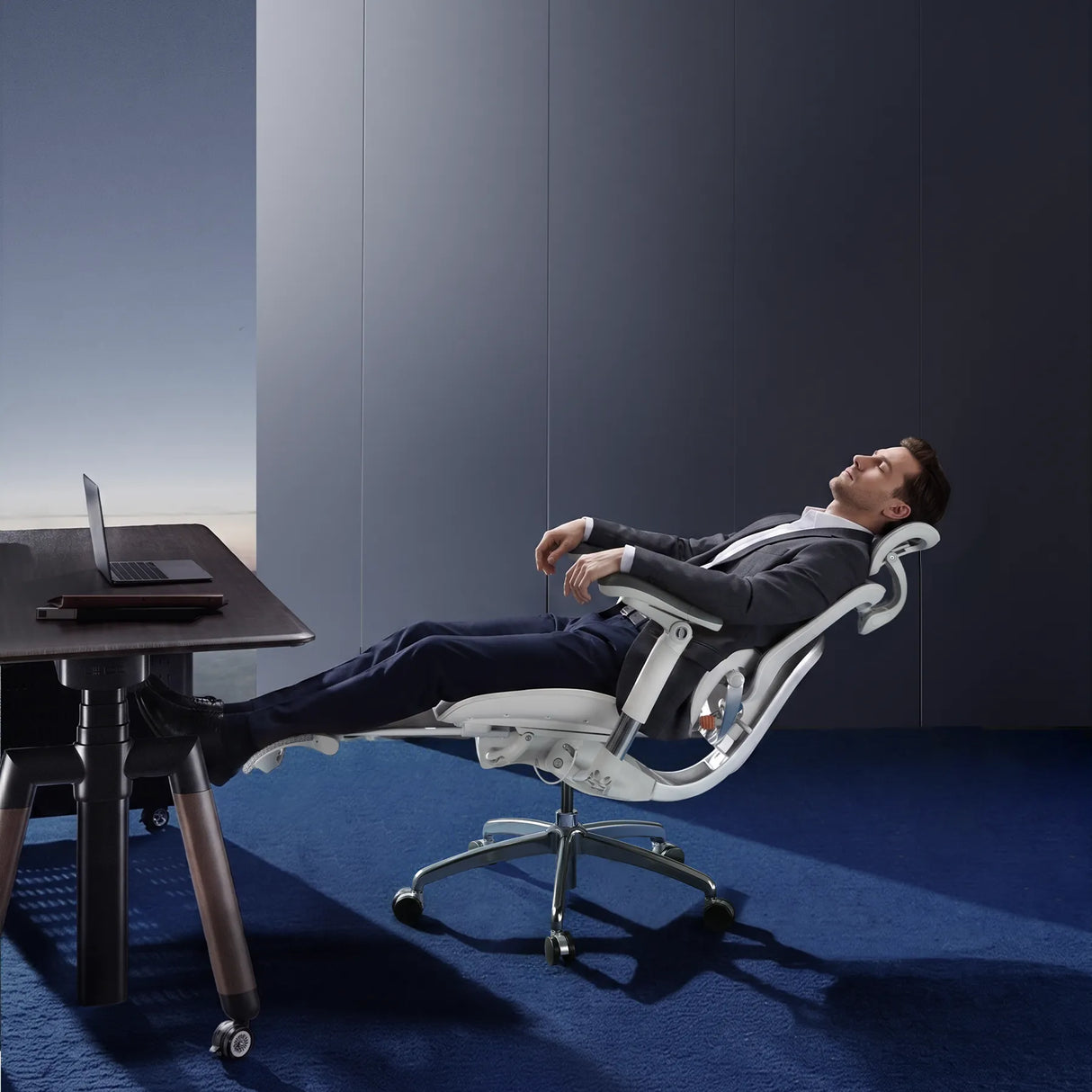 Doro C300 Ultra V2 Zero‑Gravity Full‑Body Adaptive Ergonomic Chair